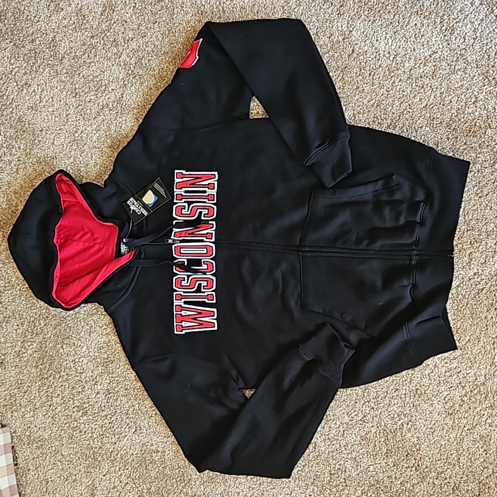 NWT Wisconsin Madison Badgers Adult Long-Sleeve Full Zip-Up Hoodie Sz: S Unisex